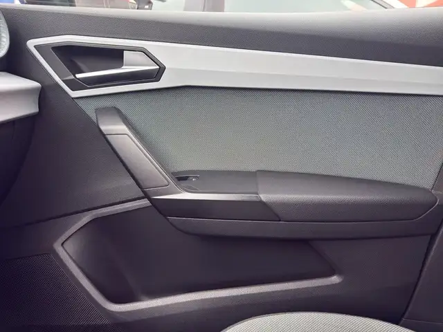 Seat Ibiza view 26