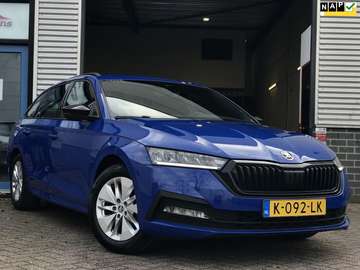 Combi 1.0 e-TSI Sport Business Edition Plus|Matrix