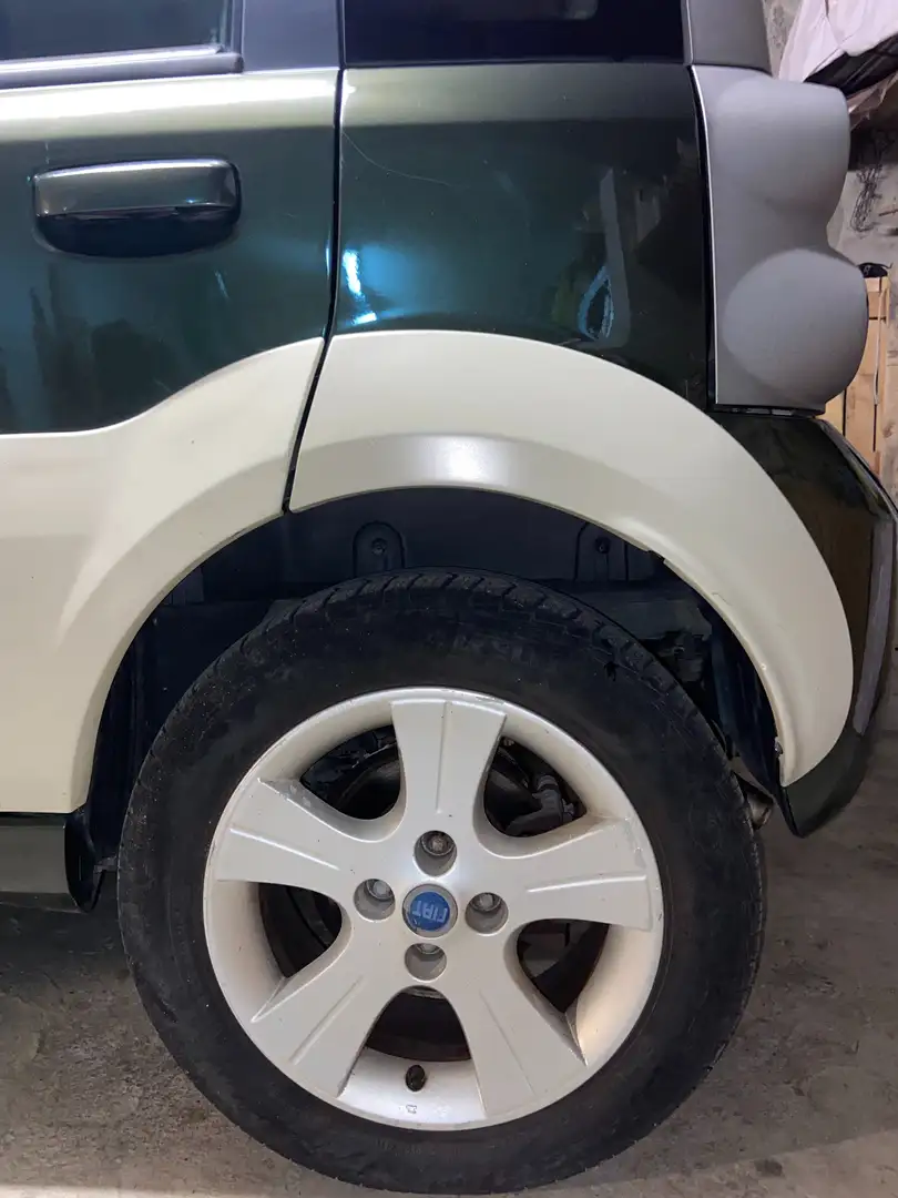 Fiat Panda Cross 4x4 1.3 Multijet 16v 2006 Zelená - 2