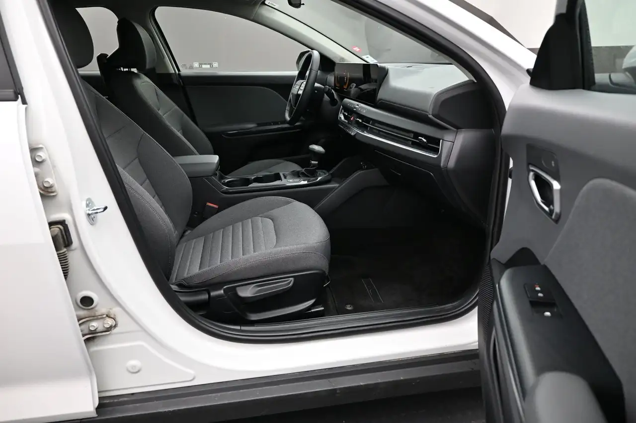 Kia K4 fotografie Kia K4