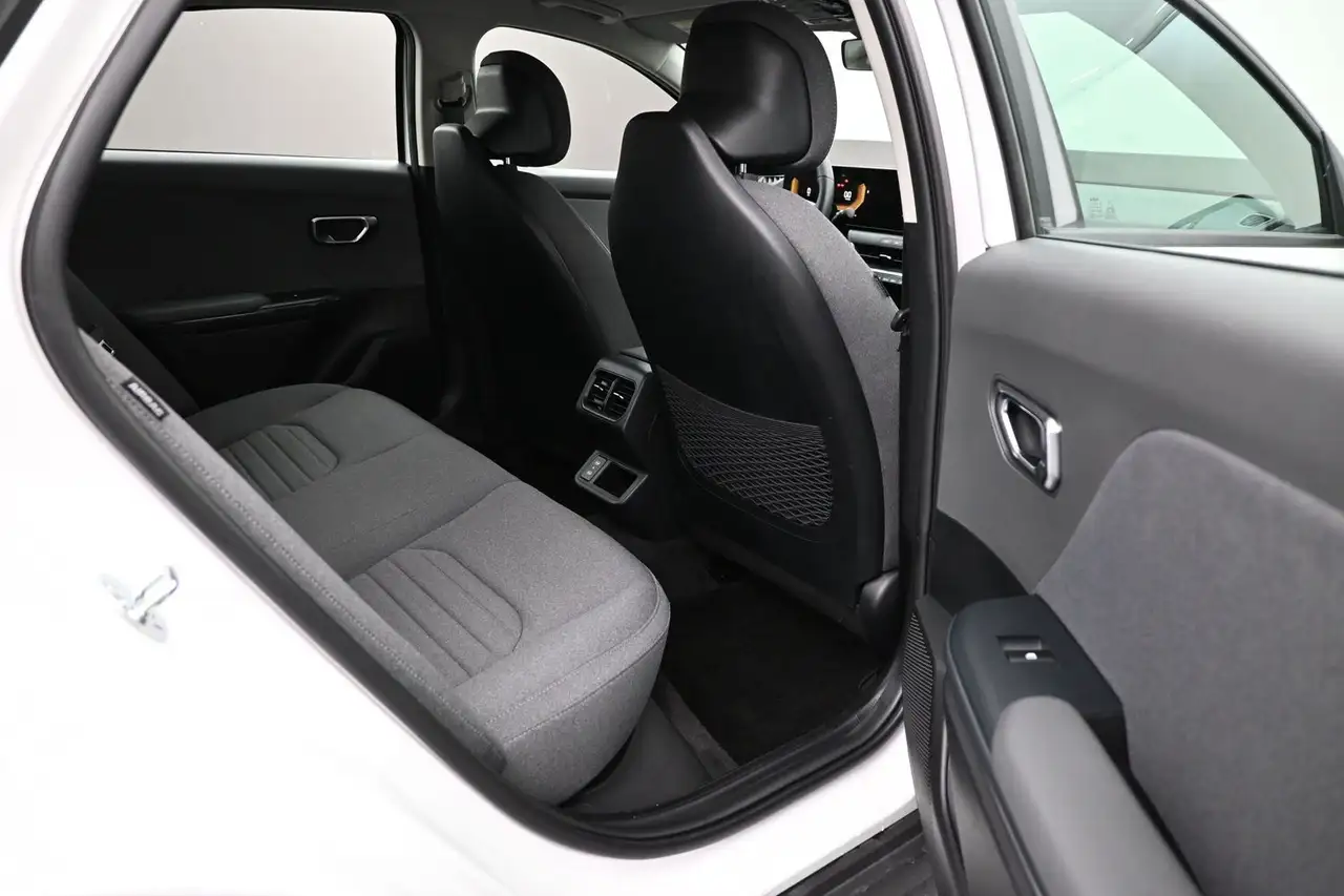 Kia K4 fotografie Kia K4