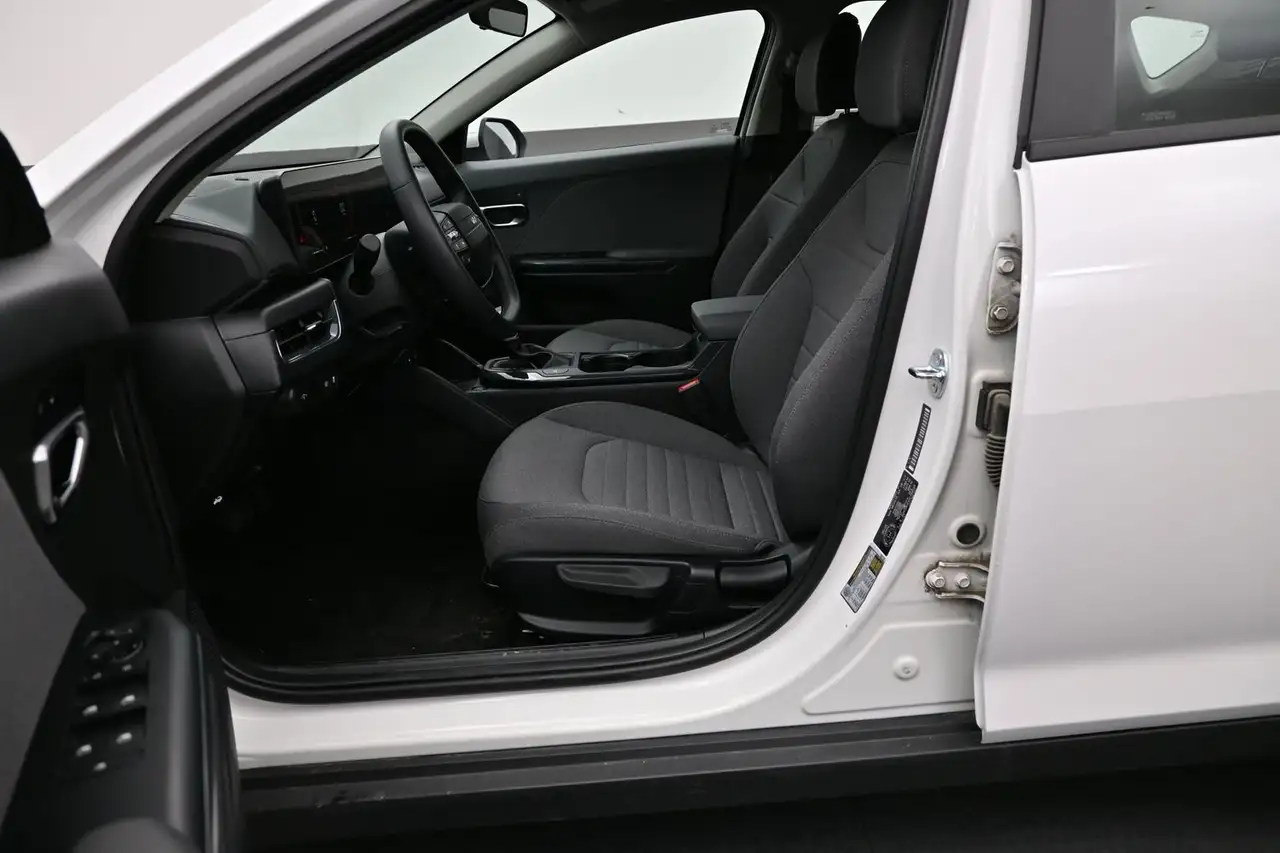 Kia K4 fotografie Kia K4