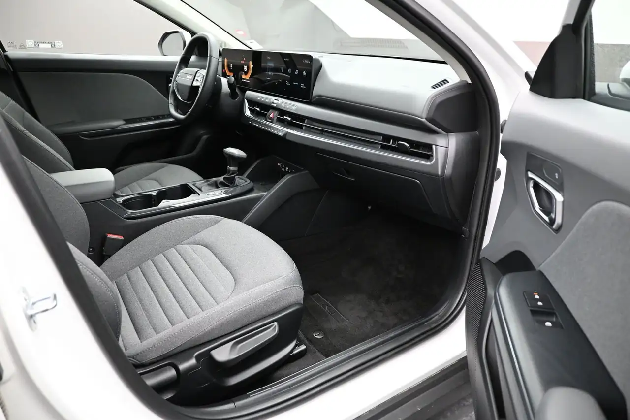 Kia K4 fotografie Kia K4
