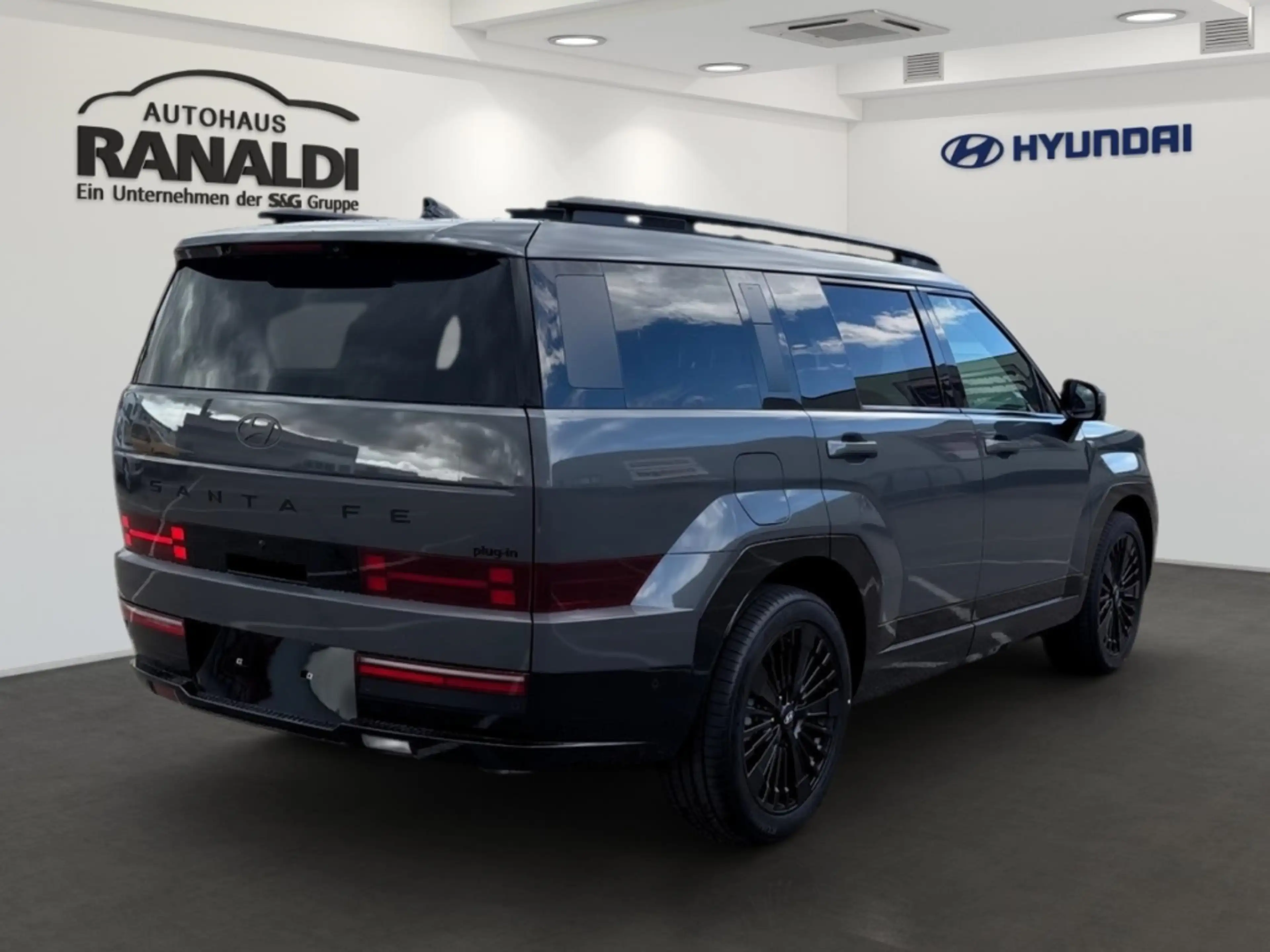 Hyundai SANTA FE 1.6 T-GDI Plug-In Hybrid 212 kW 4WD Blackline*Carp — photo 3