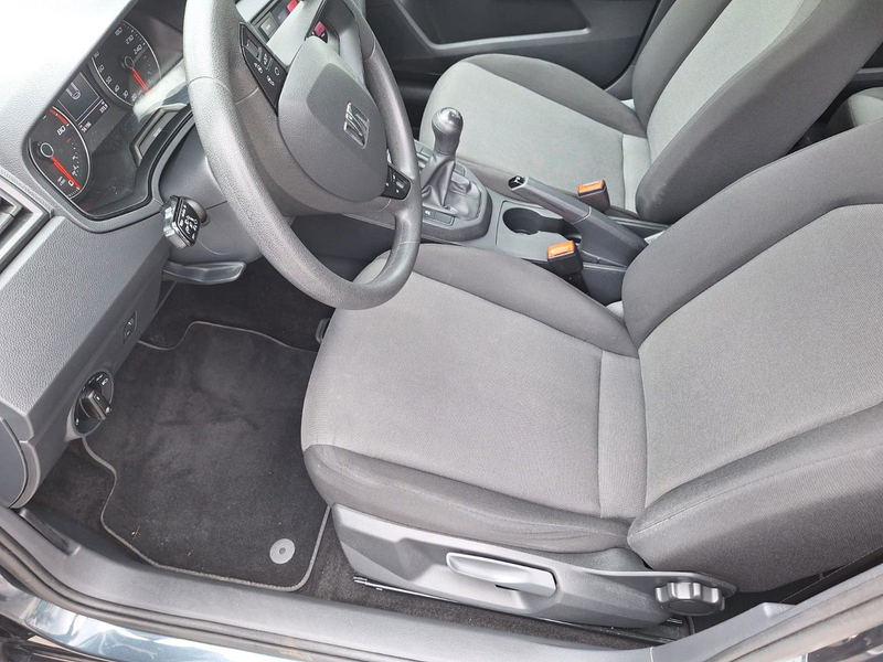 SEAT Arona Reference — photo 3