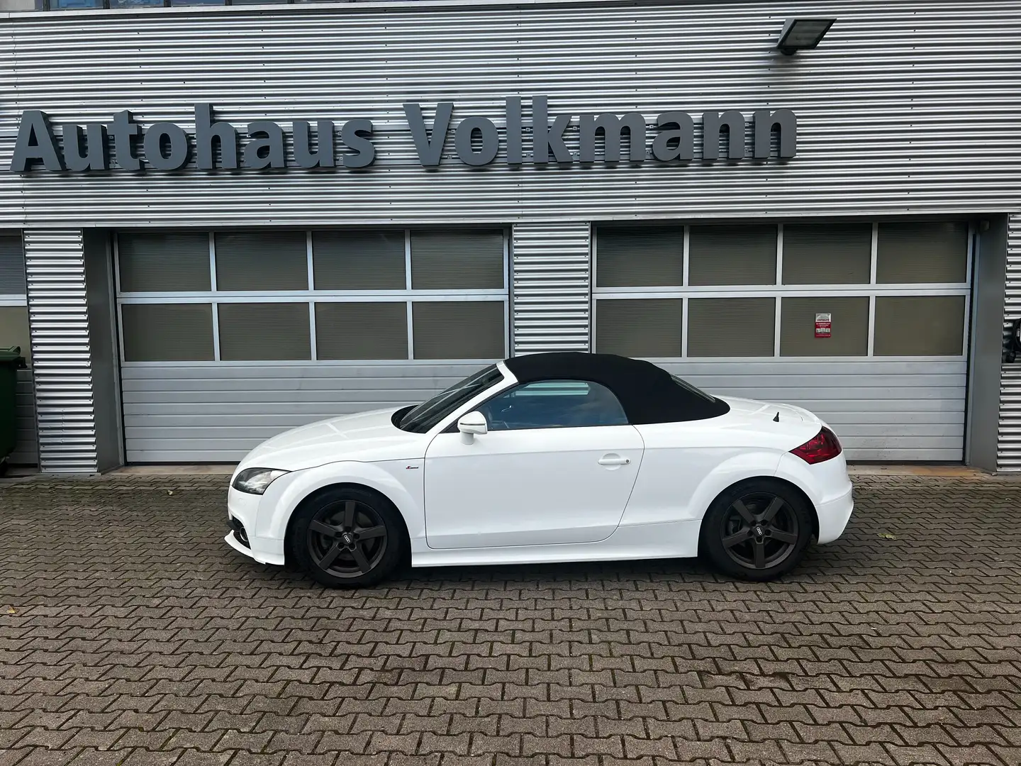 Audi TT 2.0 TFSI Roadster quattro S-Line S-Tronic Bose Weiß - 2