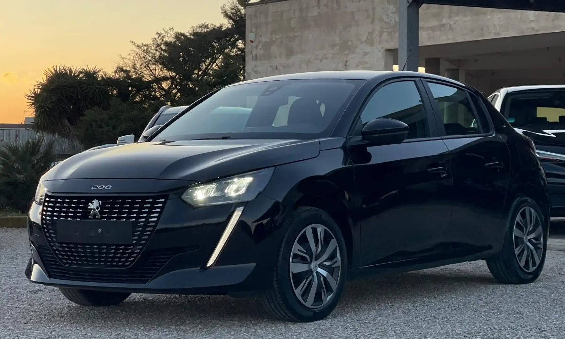 Peugeot 208 PureTech 100 S&S 5p. Active Pack Nero - 2
