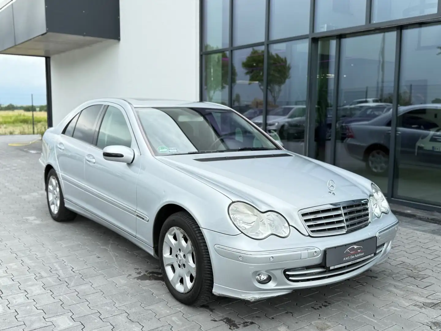Mercedes-Benz C 230 Lim. Aut. Leder Nav Zilver - 2