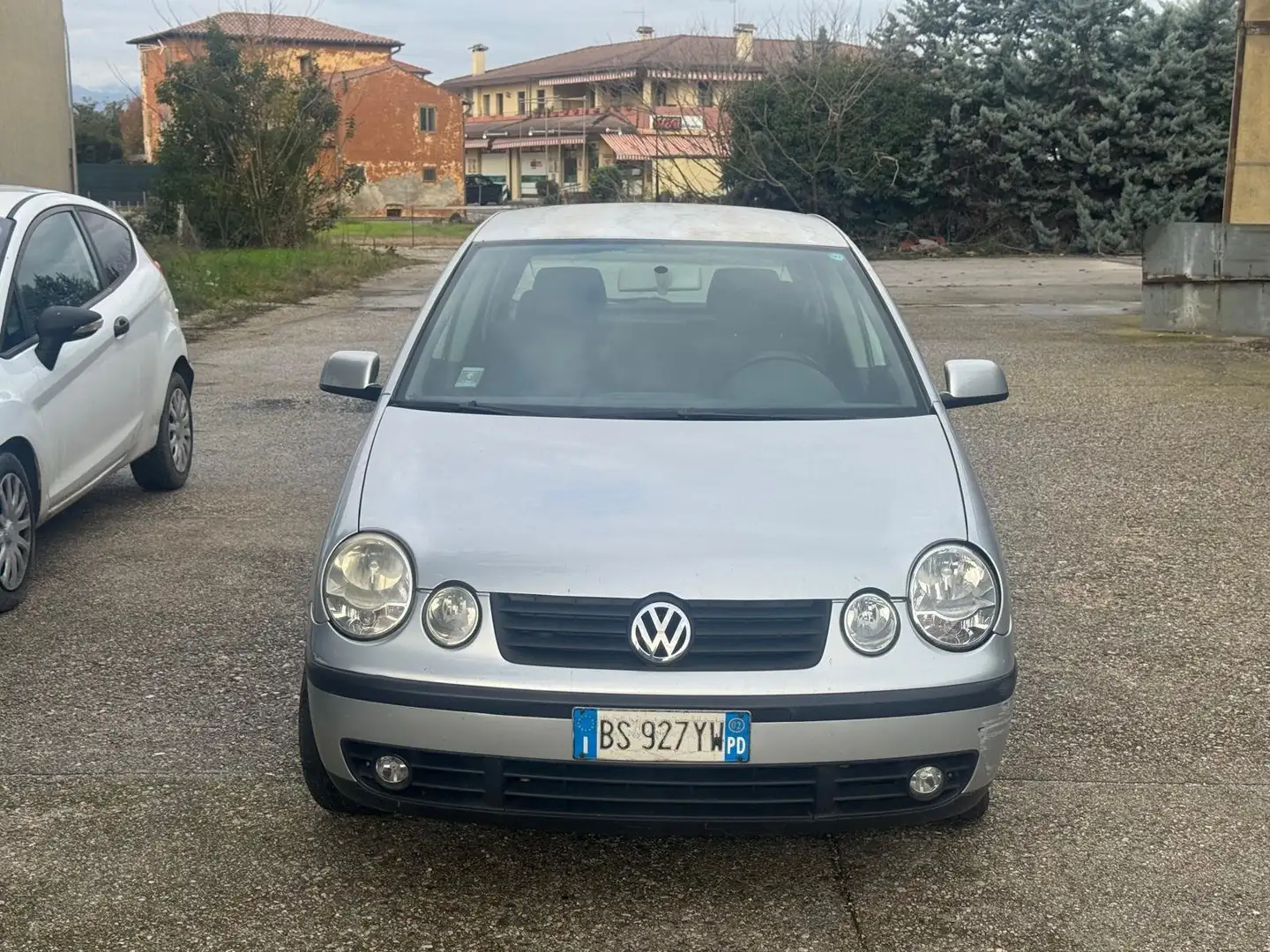 Volkswagen Polo Polo IV 2001 5p 1.4 tdi Trendline Argent - 1