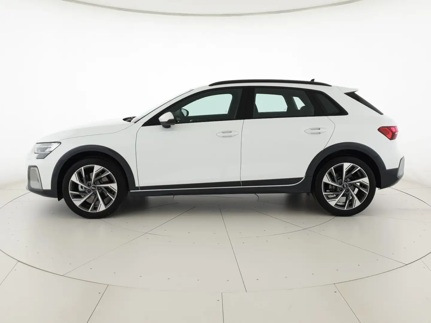Audi A3 Allstreet 35TFSI 150CV S tronic Business Advanced Bianco - 2