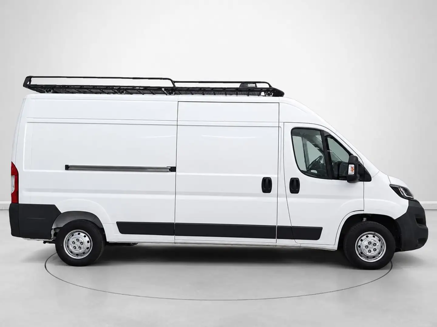 Peugeot Boxer Furgón 2.2BlueHDI 435 L3H2 S&S 165 Blanco - 2