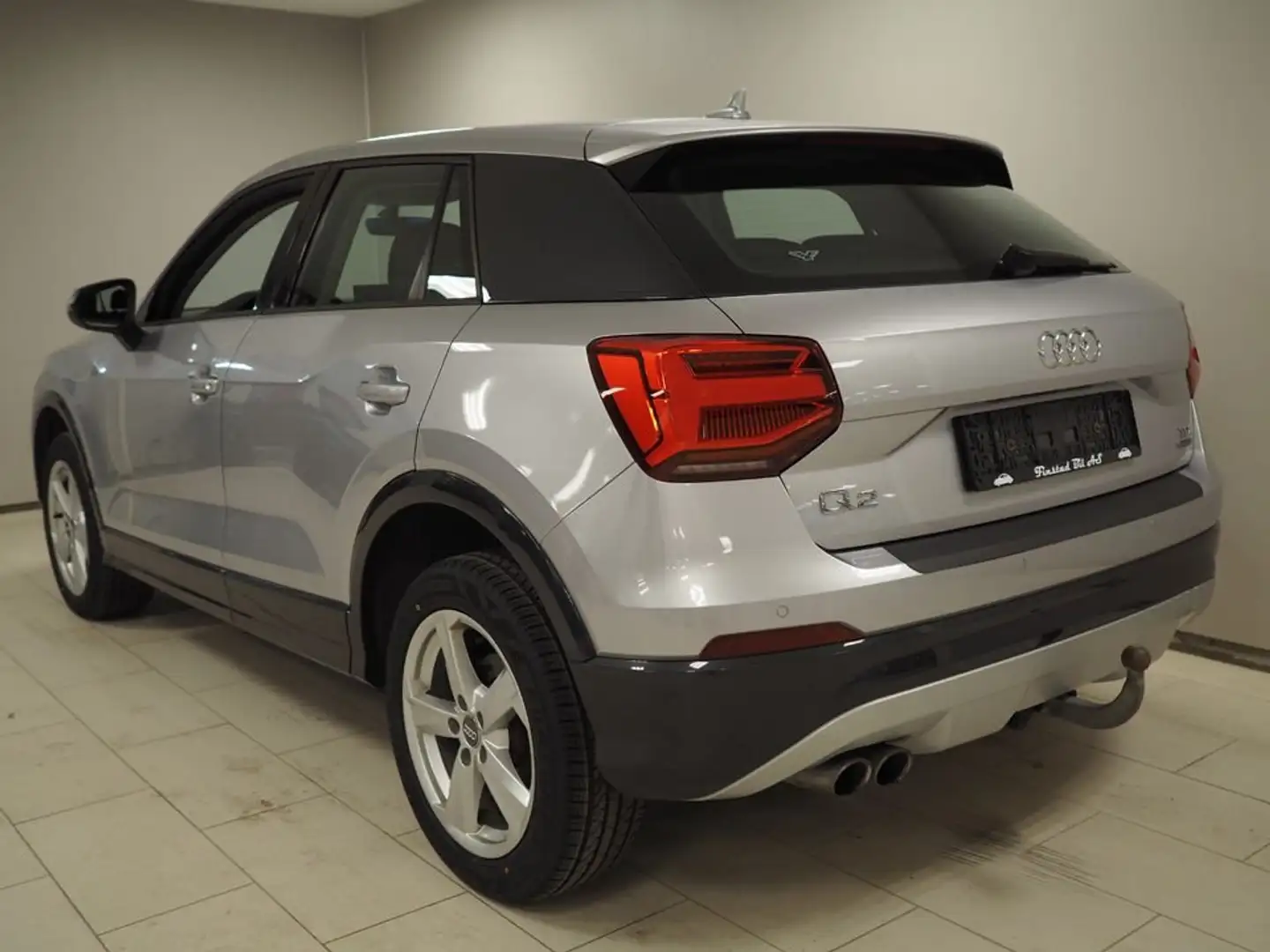 Audi Q2 Q2 2.0TDI Design edition Q. S tronic 140kW Design Gris - 1