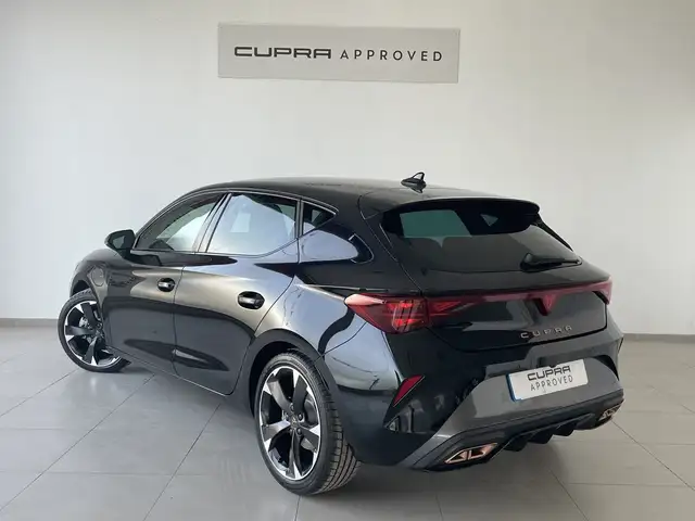 Cupra Leon view 2
