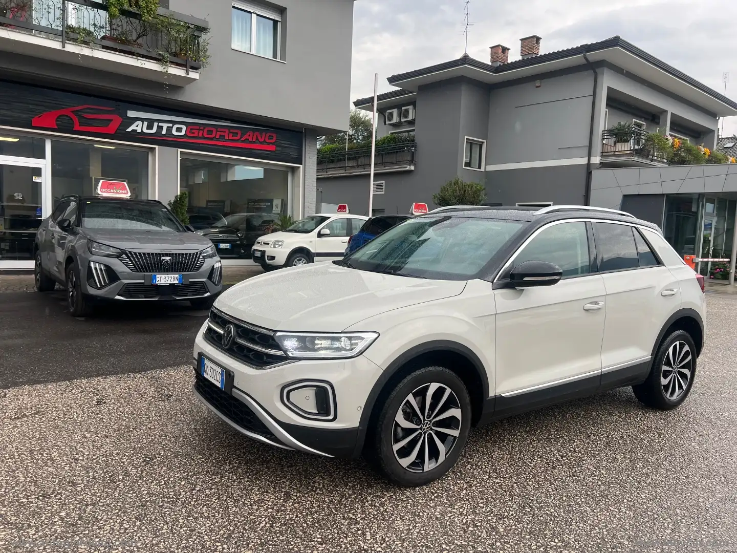 Volkswagen T-Roc 1.5 TSI ACT DSG Style BMT Weiß - 1