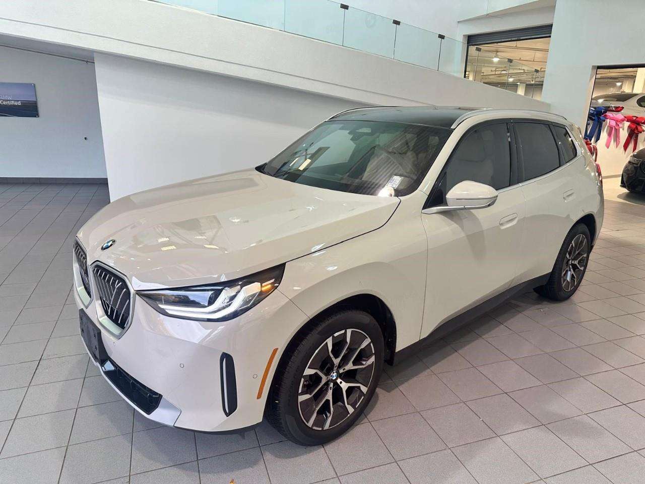2026 BMW X3 — photo 3