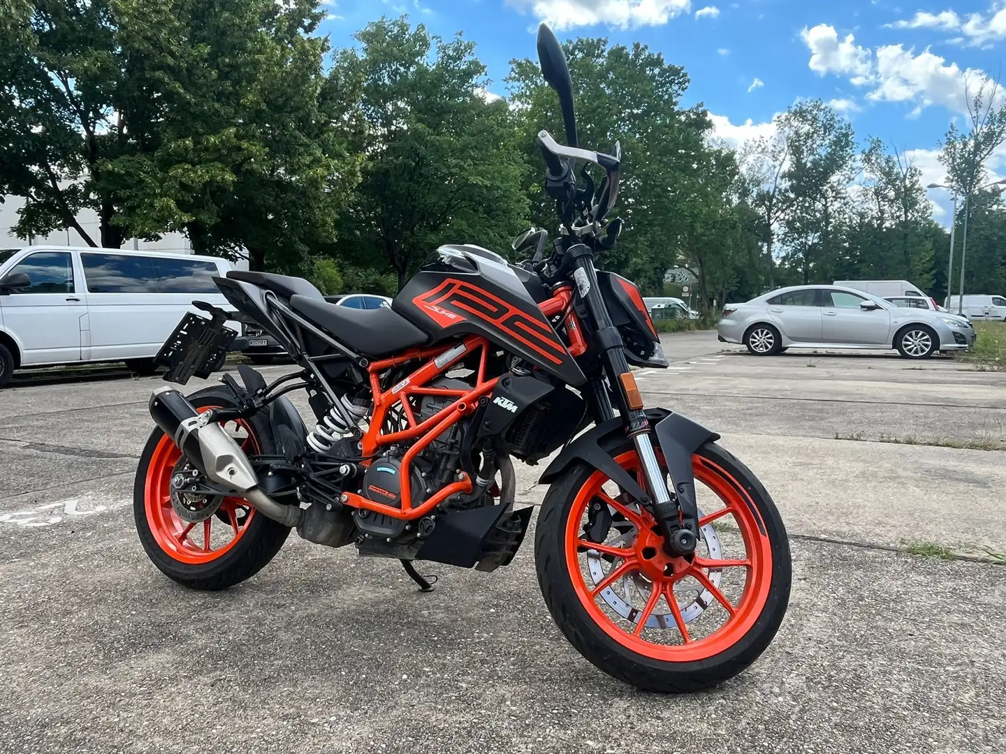 KTM 125 Duke Orange - 1
