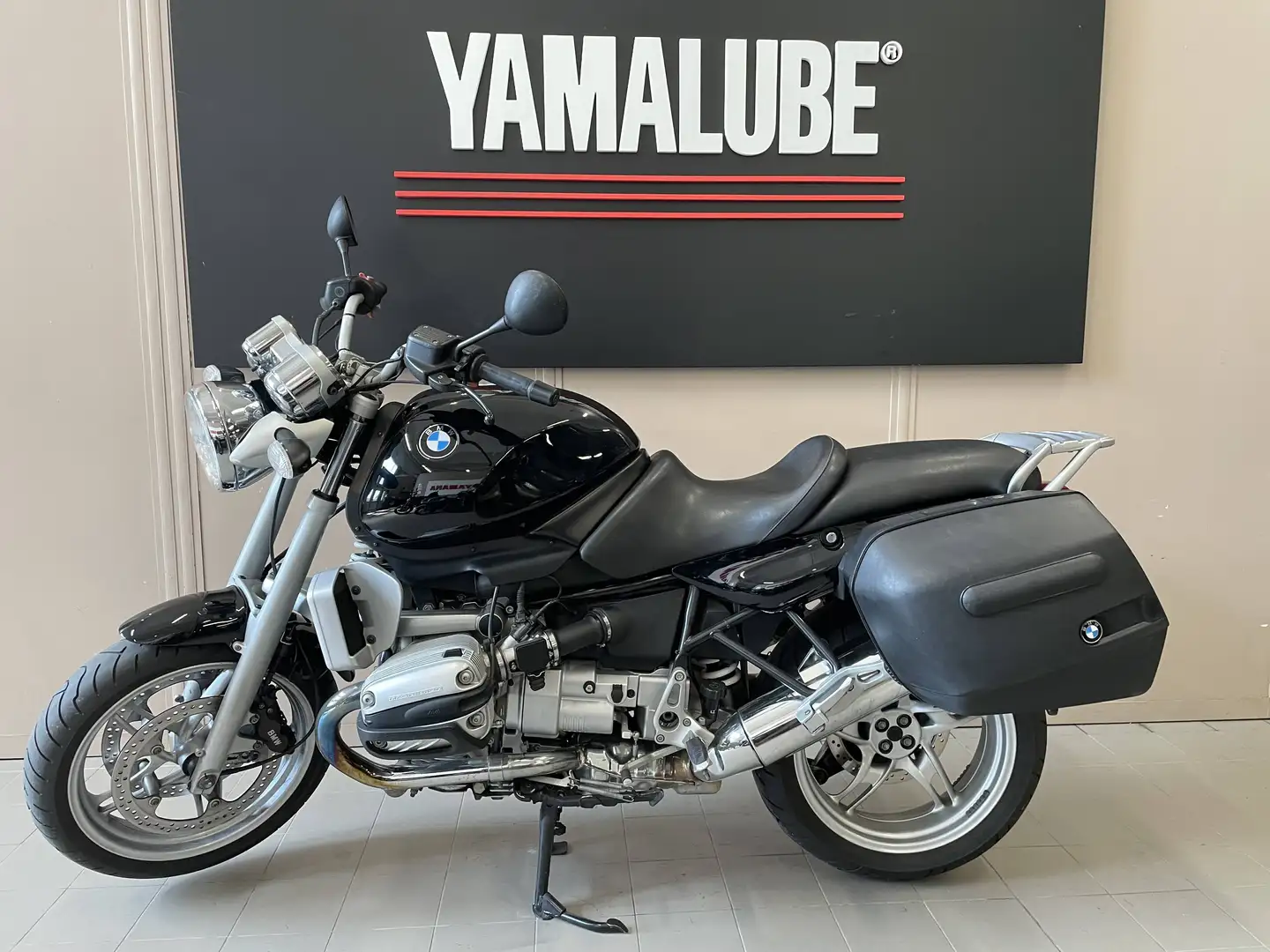 BMW R 850 R Schwarz - 2