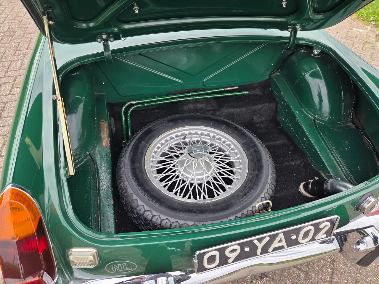 MGB 1.8 Roadster, foto 8