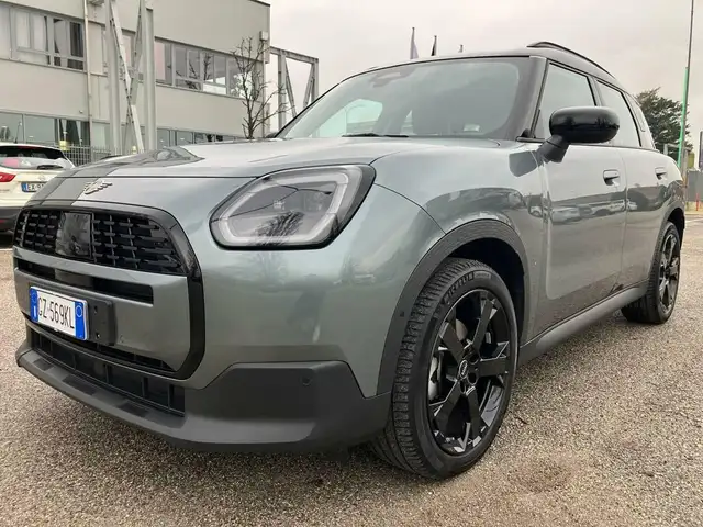 MINI Cooper D Countryman Mini Countryman 2.0 48V D Classic auto