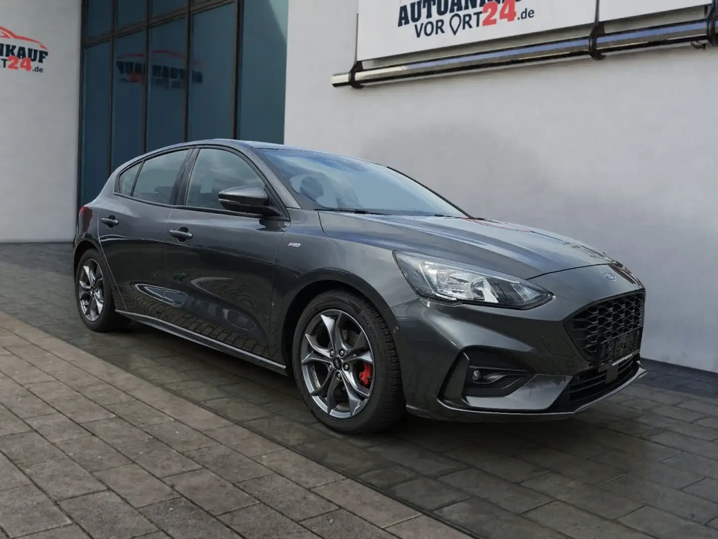 Ford Focus Lim. ST-Line X*Pano*Navi*Voll*Kamera* Klima Navi Gris - 1