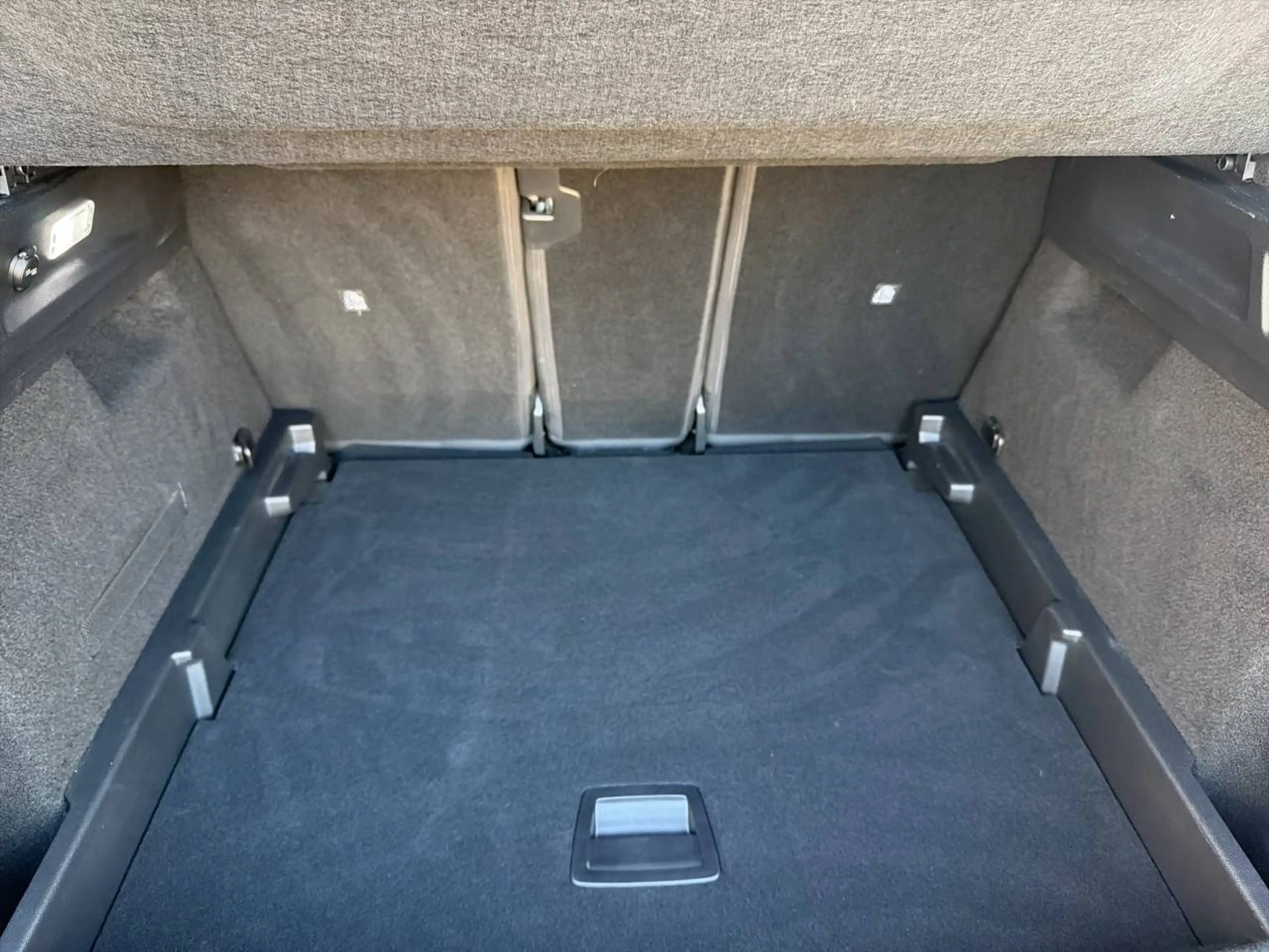 Opel Grandland 1.6 Plug-in-Hybrid 143 kW GS Navi Kamera Sitzheizung — photo 6