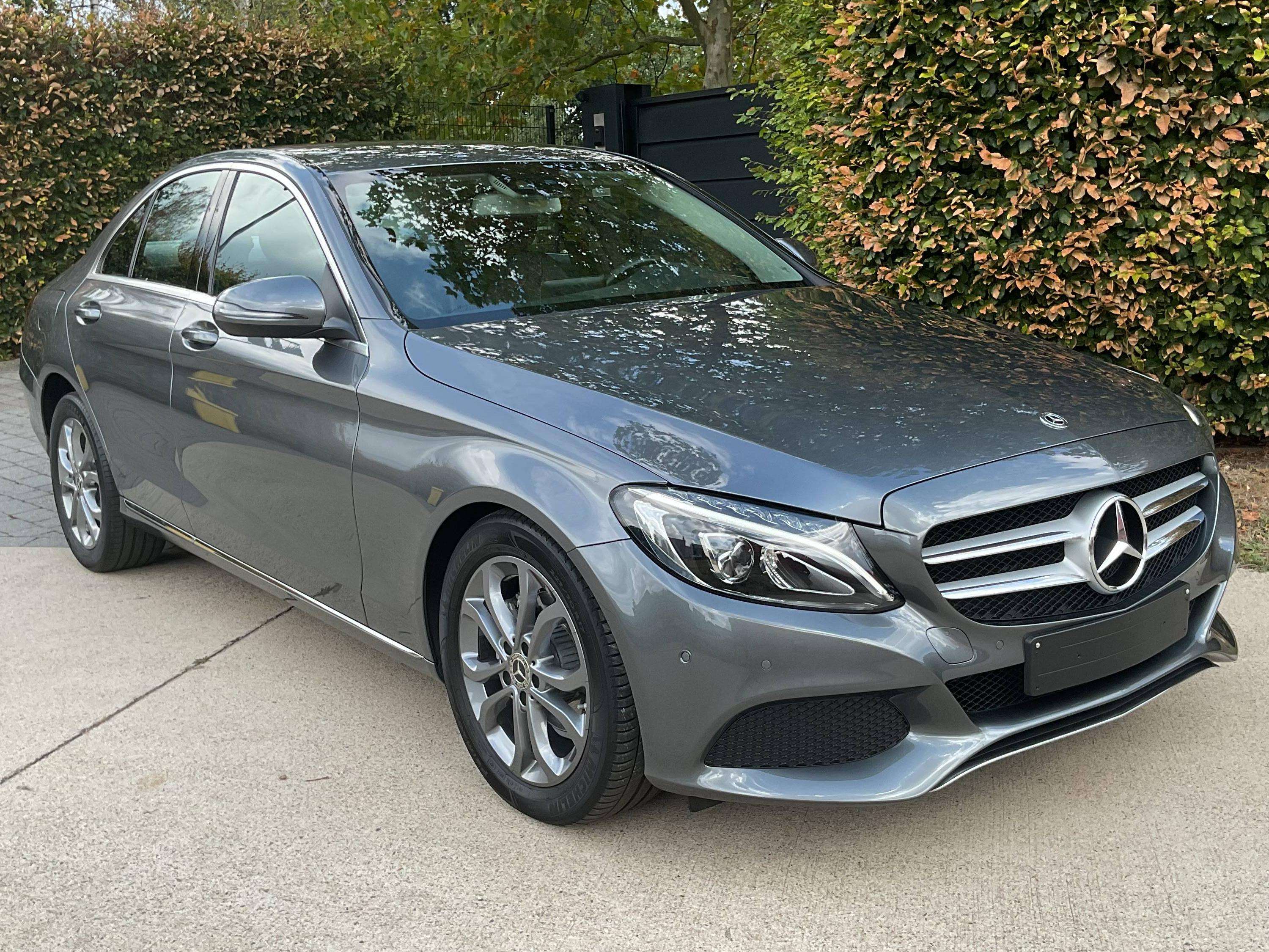 Mercedes-Benz C 180
