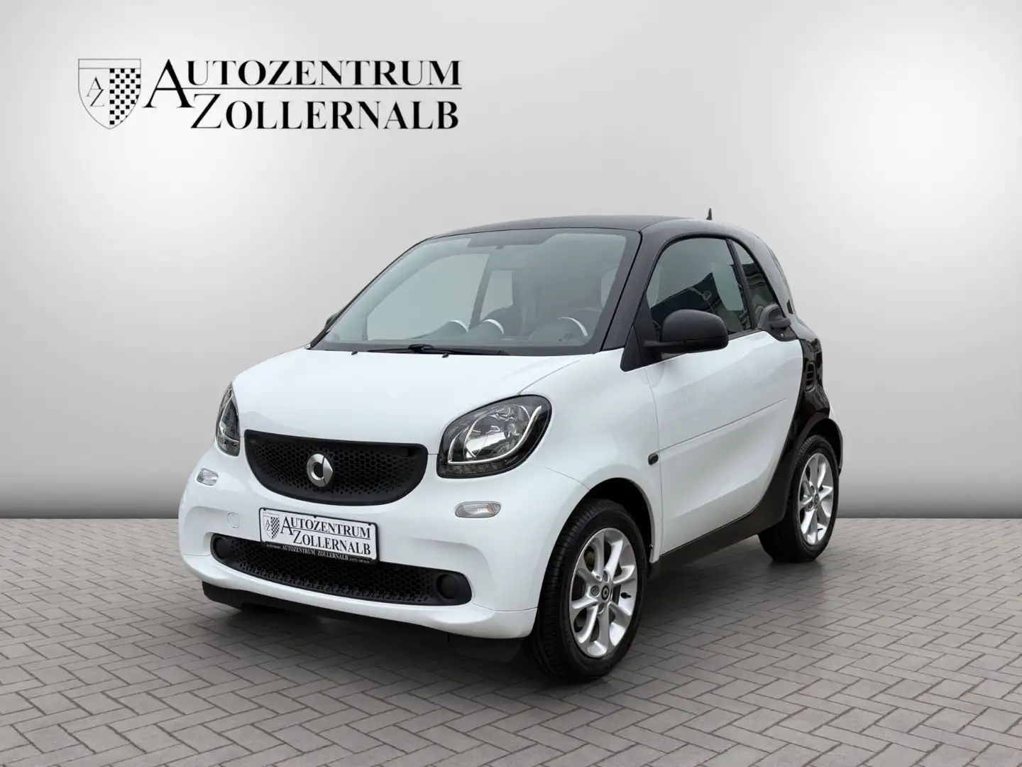 smart forTwo *TÜV/AU NEU*GUTER ZUSTAND*NAVI*SITZHZG* Weiß - 1
