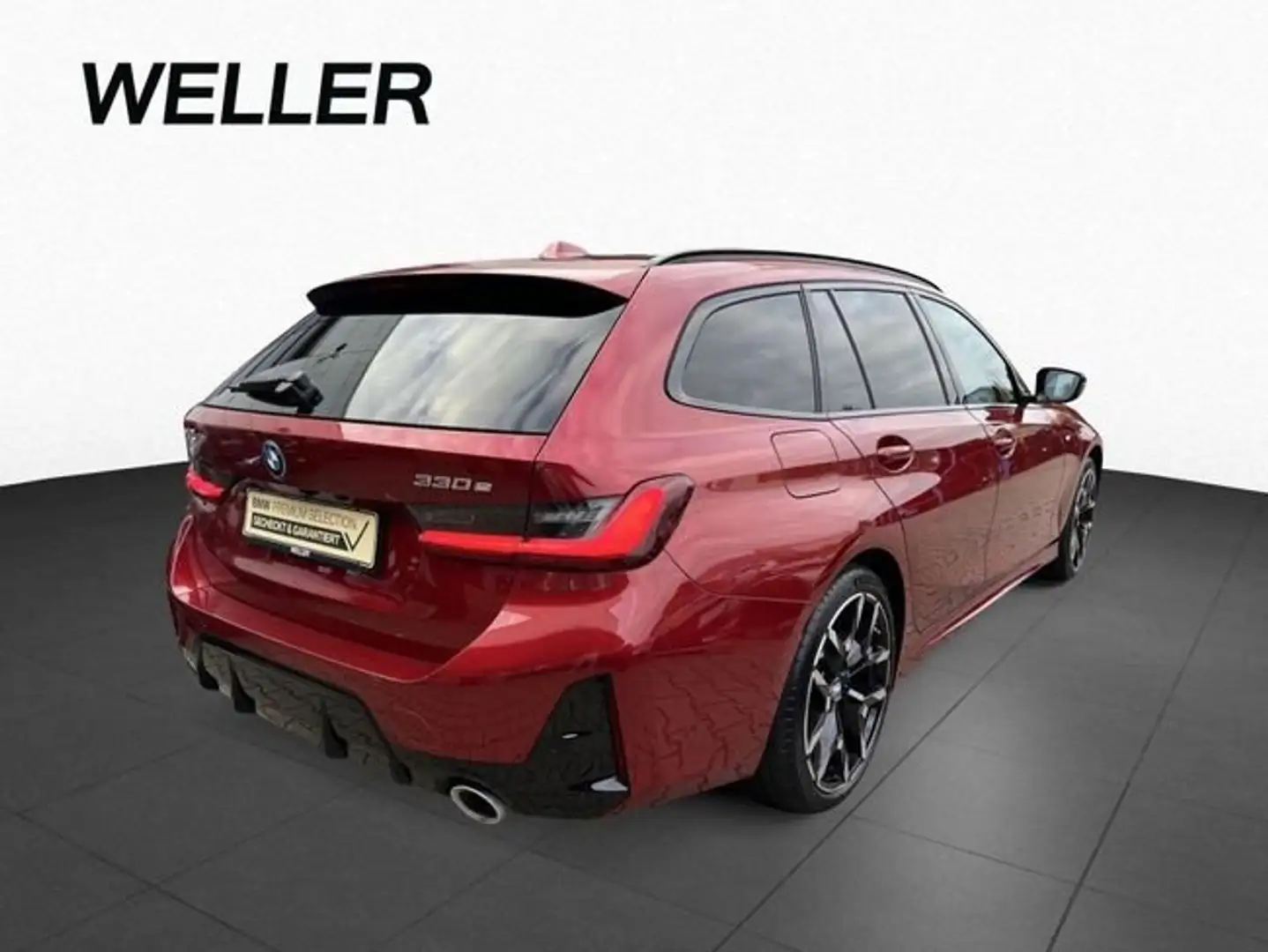 BMW 330 330e xDrive Touring Rojo - 2