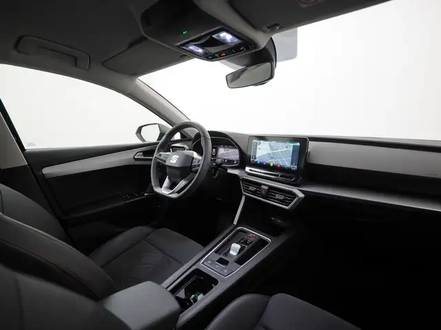 Seat Leon view 2