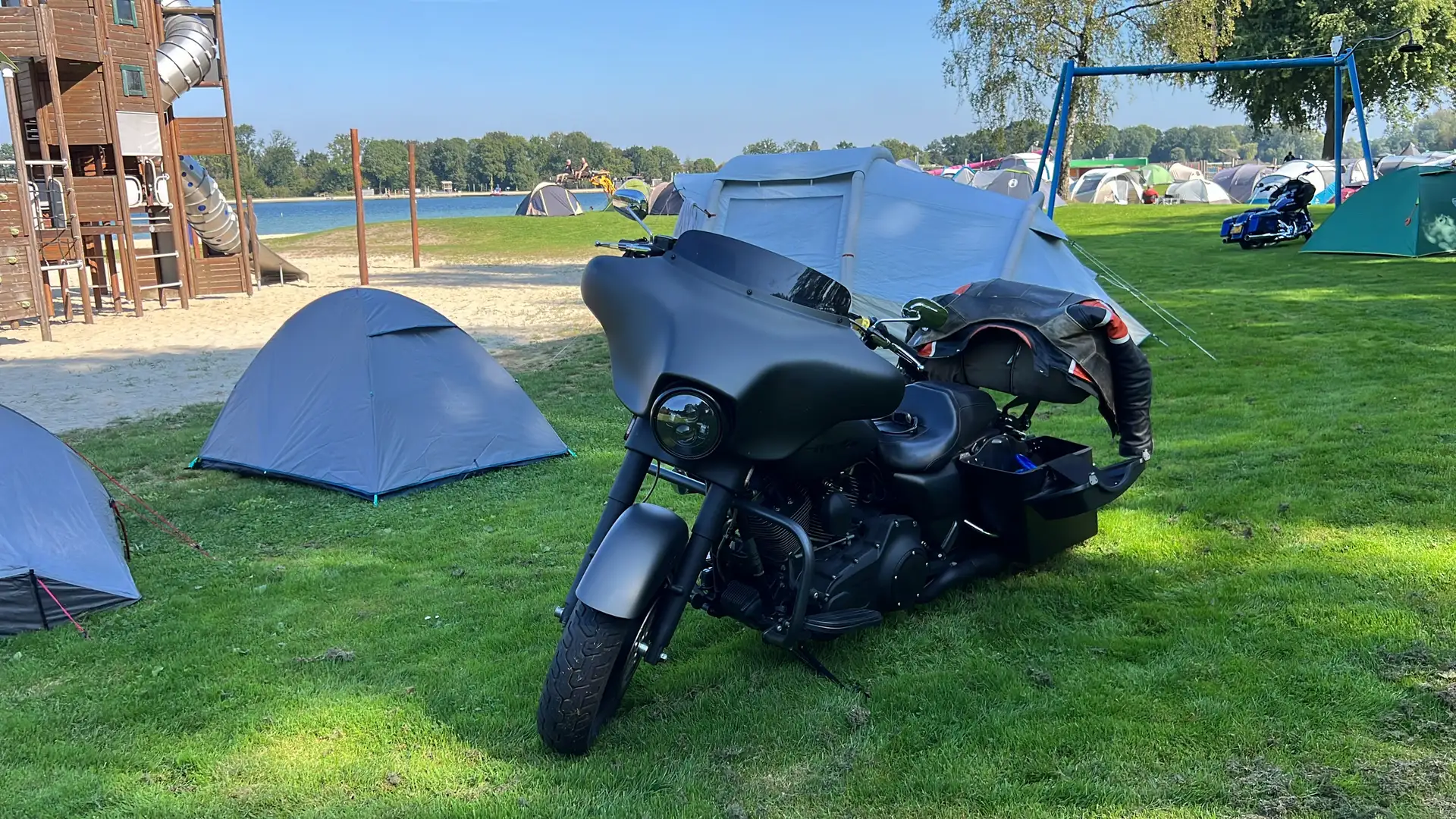 Harley-Davidson Street Glide - 1