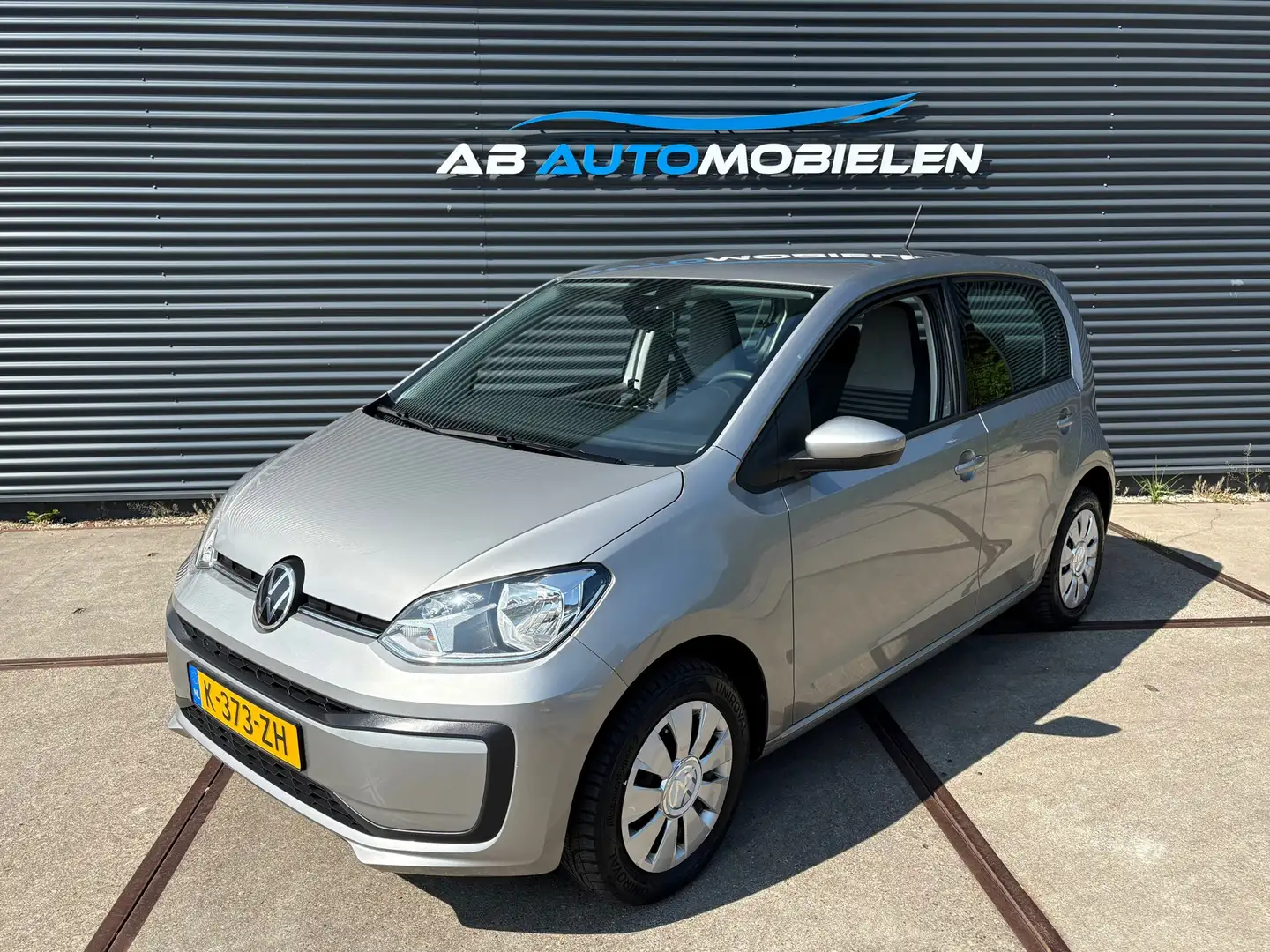 Volkswagen up! 1.0 BMT move up! 5 DEURS/ BLUETOOTH/ LED VERL Grijs - 1