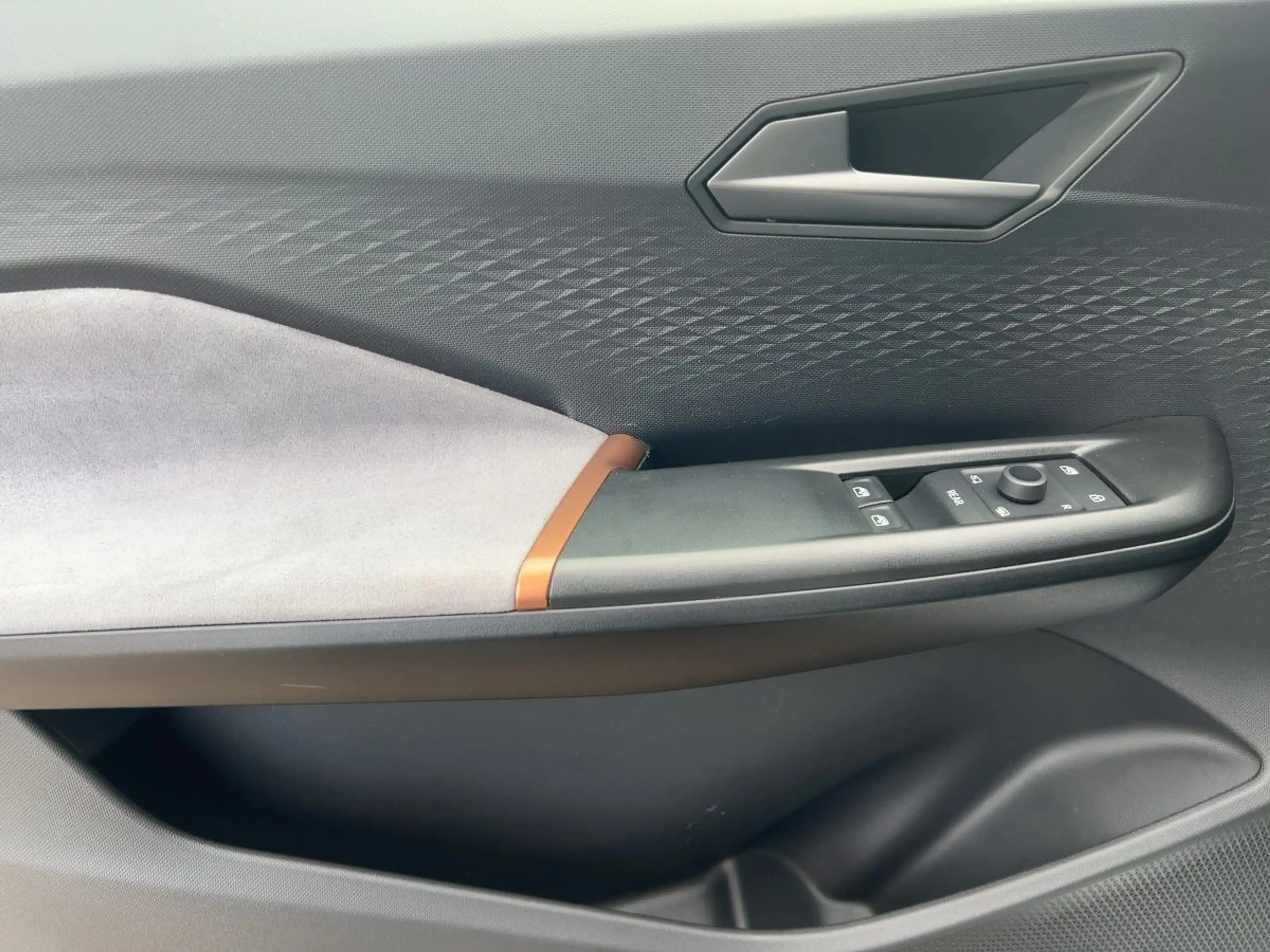 CUPRA Born 170 Navi Rückfkamera Sitzhzg — photo 11