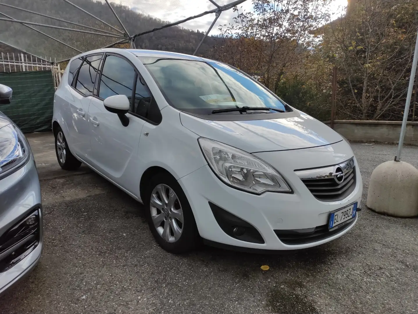 Opel Meriva Meriva 1.4t Cosmo Gpl-tech 120cv Bianco - 1