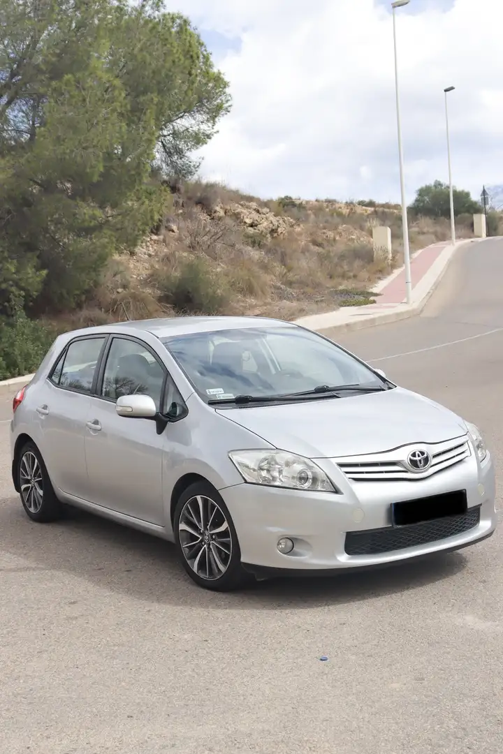 Toyota Auris 1.6 Life - 1