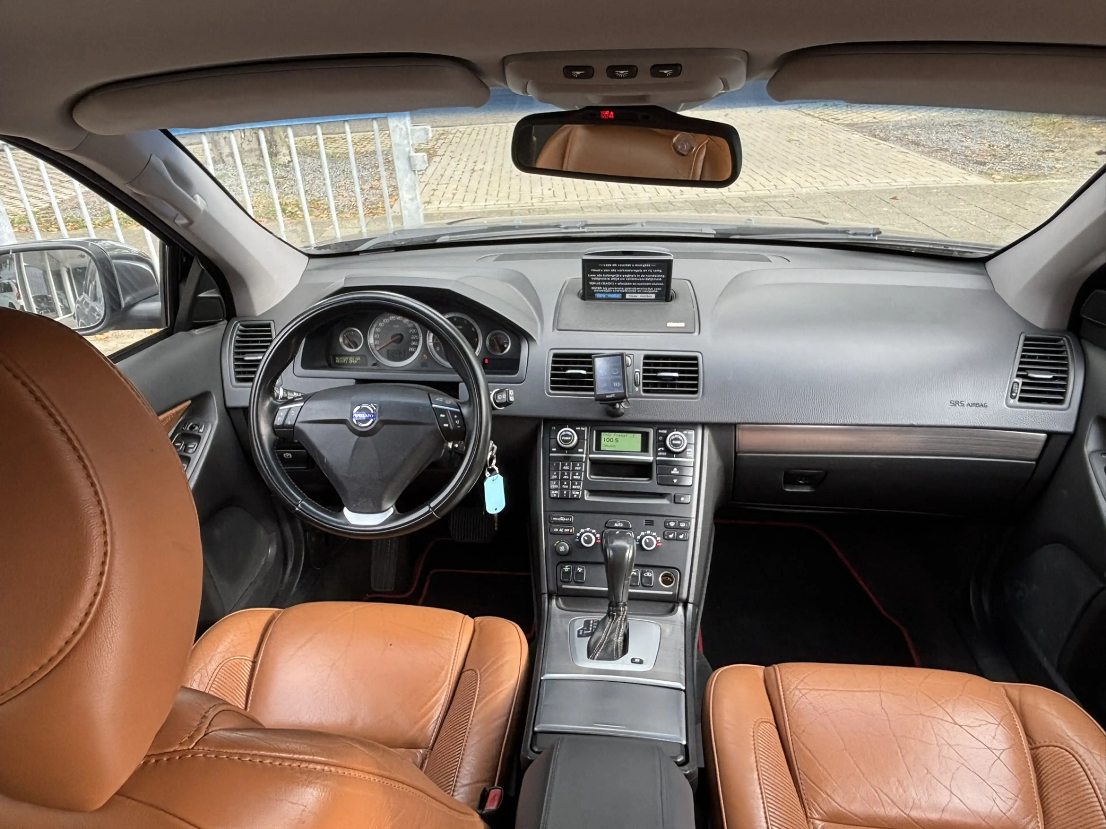 Volvo XC90 4.4 V8 AWD Executive INSCRIPTION Model 07 BTW voor — photo 2