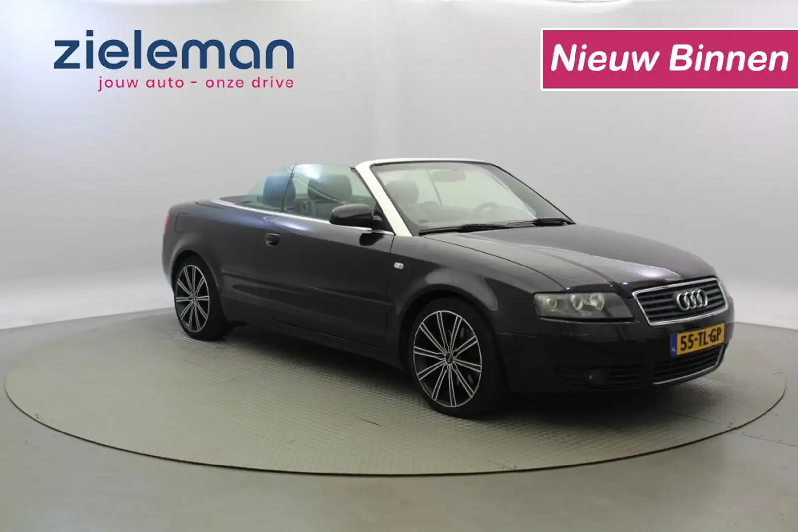 Audi A4 2.4 V6 Exclusive Automaat - Clima, Leer, Stoelv Чорний - 1