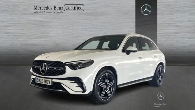 Mercedes-Benz 220 main image
