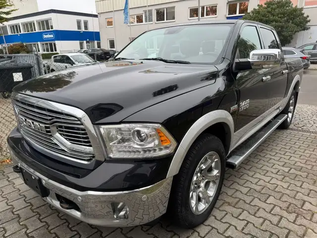 Dodge RAM Laramie,4x4 ,5.7 Hemi,RamBOX