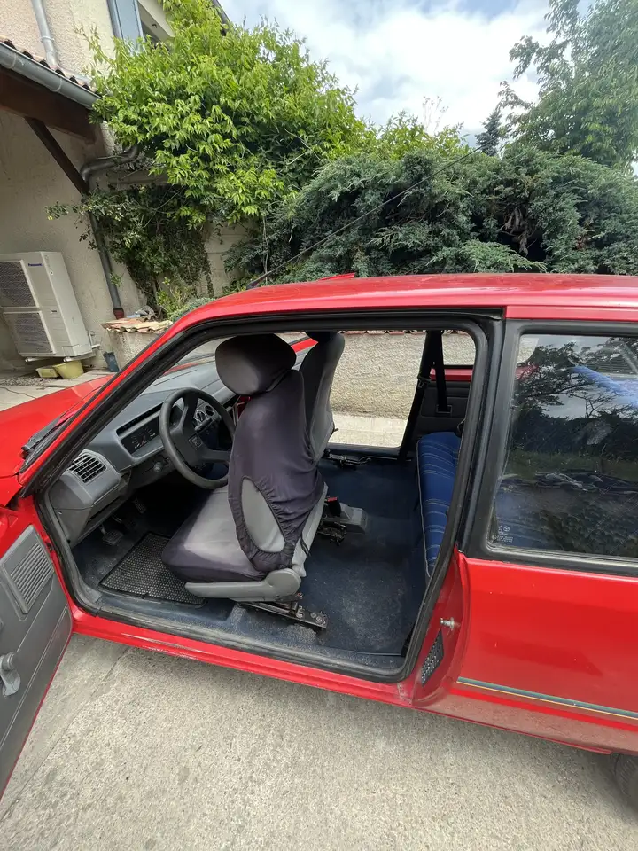 Peugeot 205 1.0 Junior, foto 3