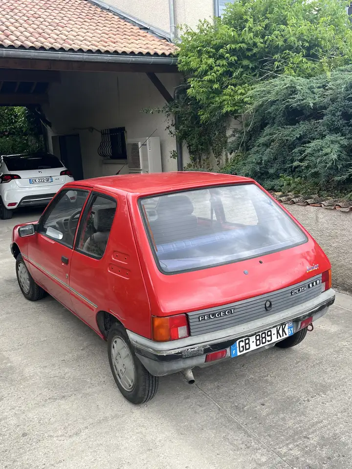 Peugeot 205 1.0 Junior, foto 2