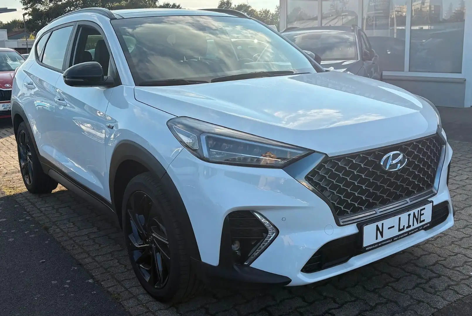 Hyundai TUCSON 1.6 T-GDI N Line 2WD DCT Weiß - 1