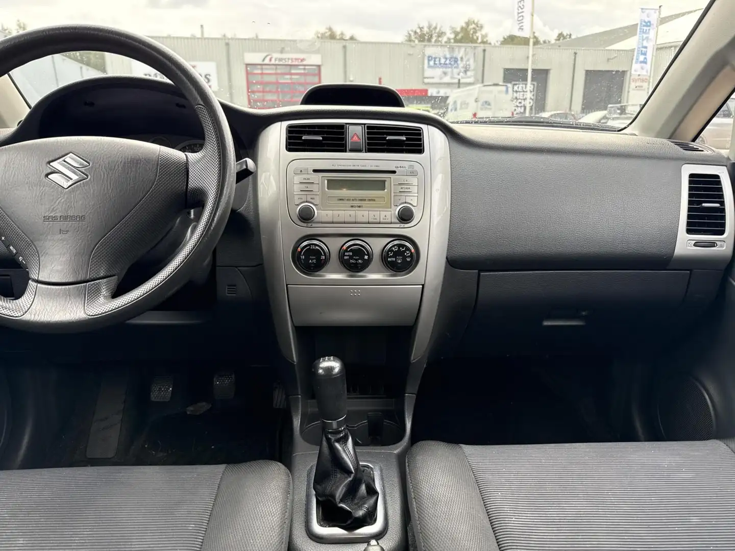 Suzuki Liana 1.6 Exclusive, clima, top onderhouden ! Negro - 2