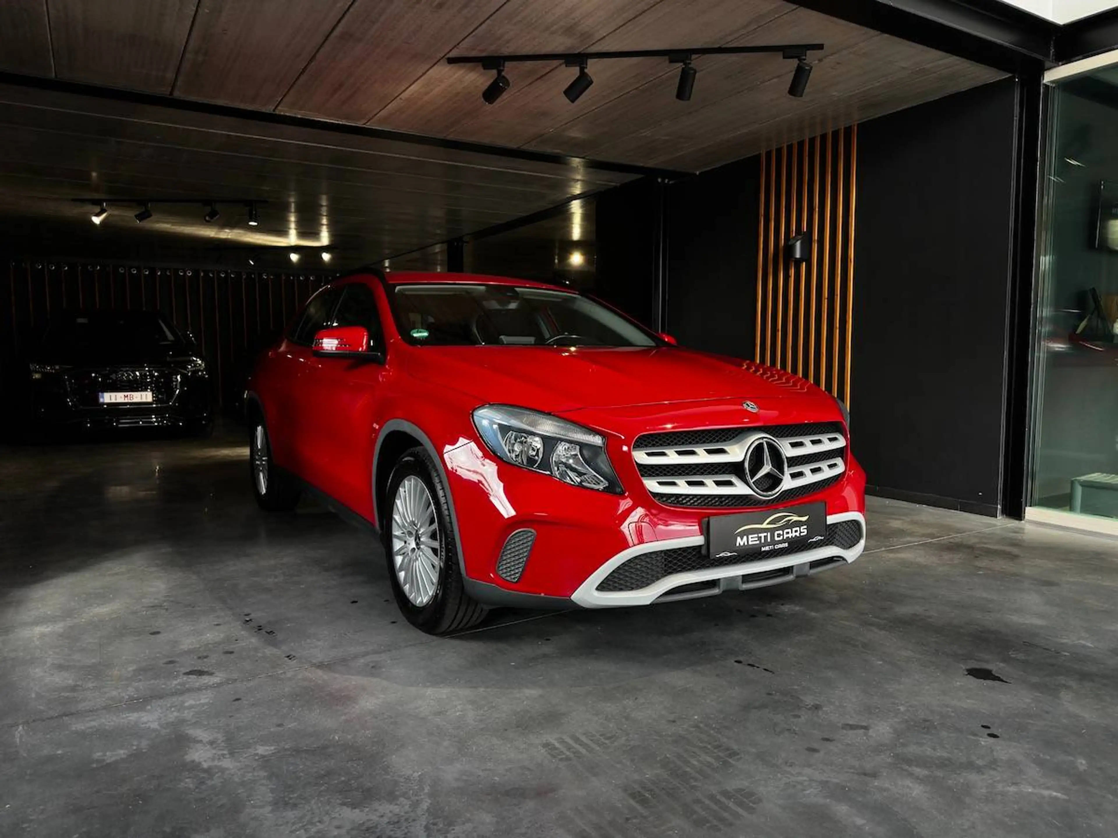 Mercedes-Benz GLA 180 Camera | Cruise | Sensoren | BT | Radio | ... — photo 6