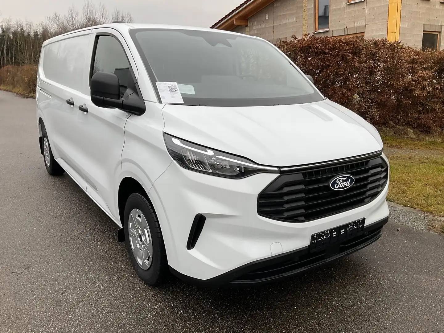Ford Transit Custom Kasten 320 L2 H1 Trend Allrad Kam Weiß - 1