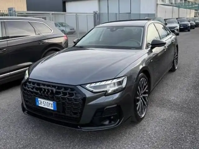 Audi A8 AUDI A8 50 TIP TRONIC S-LINE  BLACK PACK