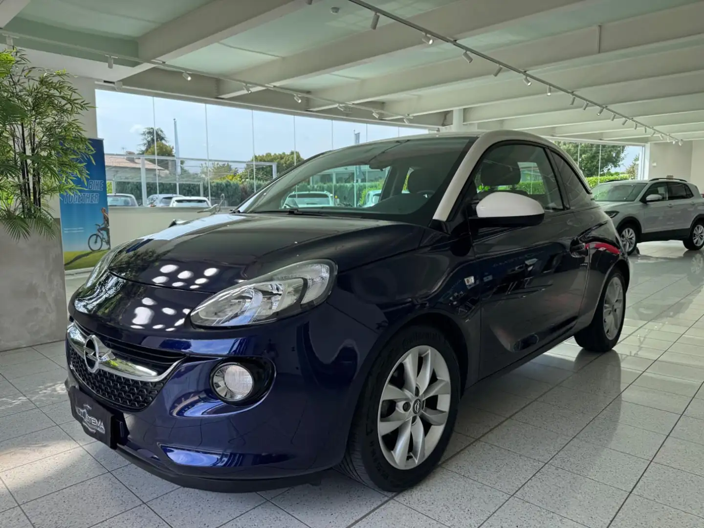 Opel Adam 1.2 70 CV Air Paars - 1