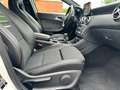 Mercedes-Benz A 200 A 200 d Blanc - thumbnail 13