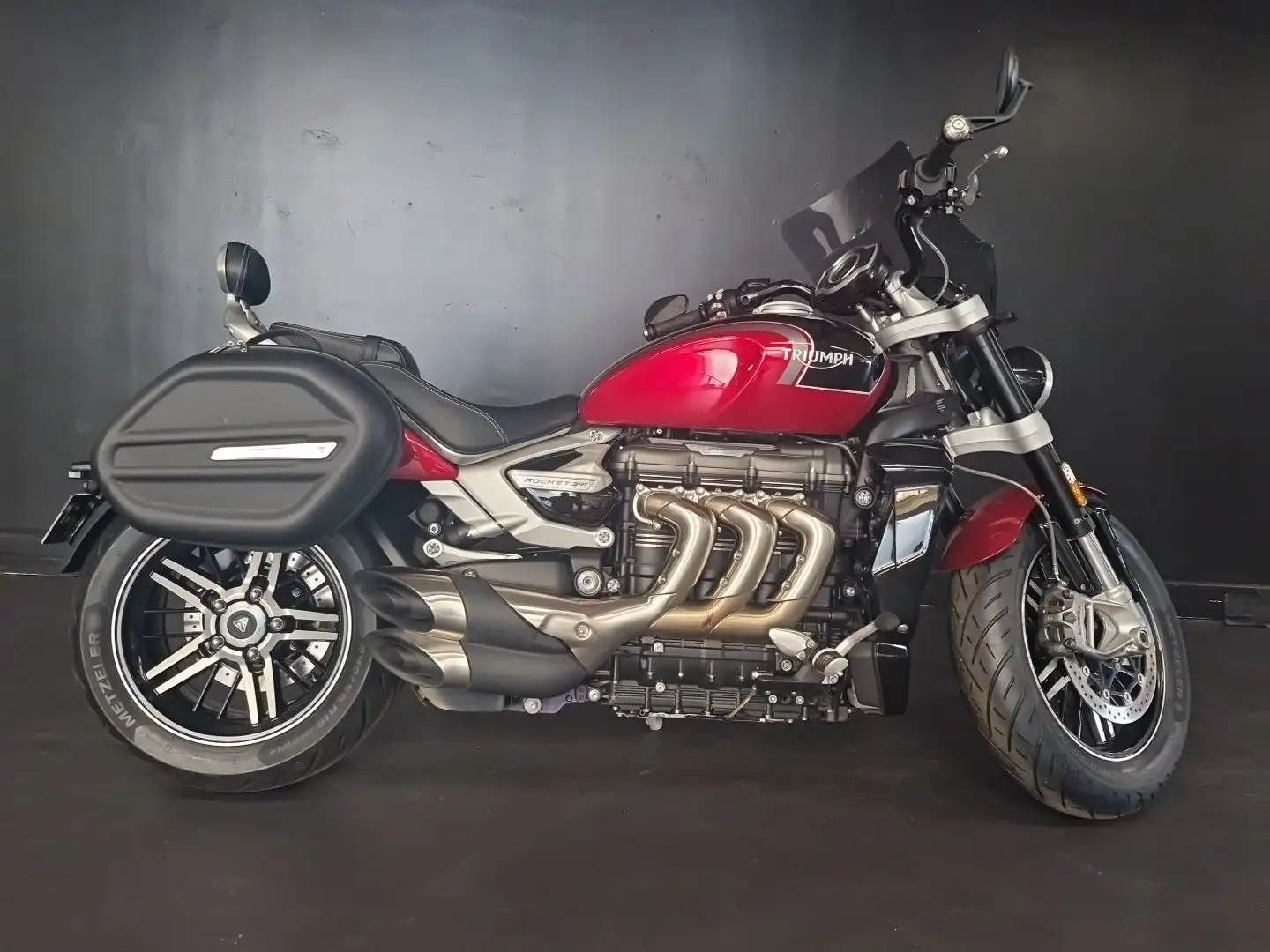 Triumph Rocket 3 GT - 2