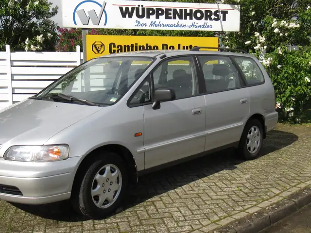 Honda Shuttle 2.2i ES