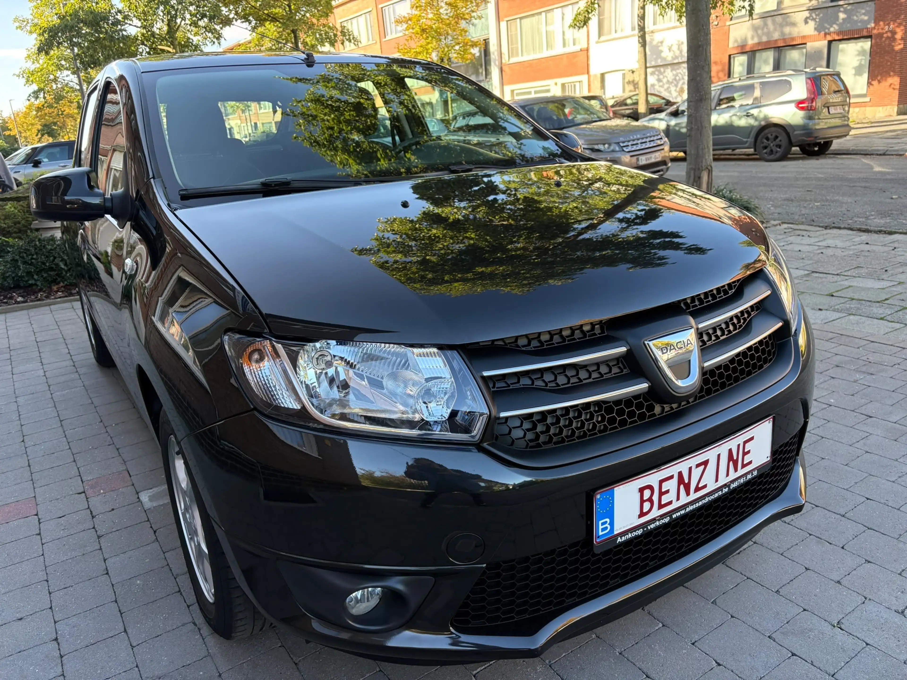 Dacia Sandero 1.2i! Nieuwstaat* Airco* 27000km* 1eigenaar* Garantie! — photo 10